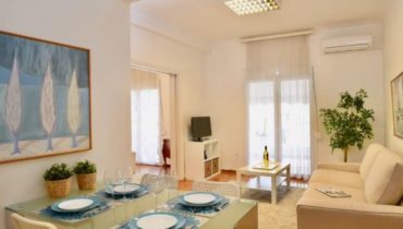 HIGH-END 2 BEDROOMS APARTMENT IN ATHENS, GREECE