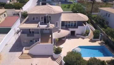 PRESTIGIOUS 5 BEDROOMS VILLA IN FERRAGUDO, PORTUGAL